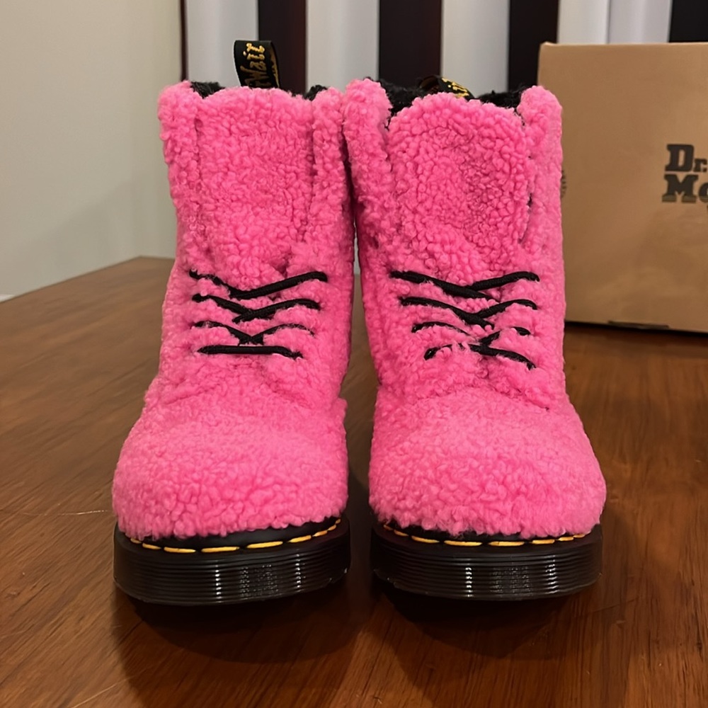 Dr. Martens Air Wair 1460 Pascal Boots Clash Pink 27822682 Womens Size 8 - Picture 5 of 16